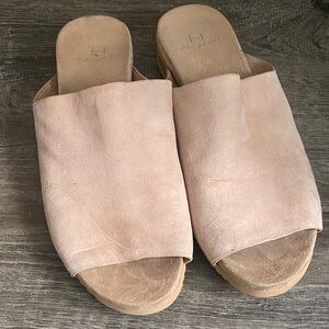 H by Halston Women's Cream Mules Zarah